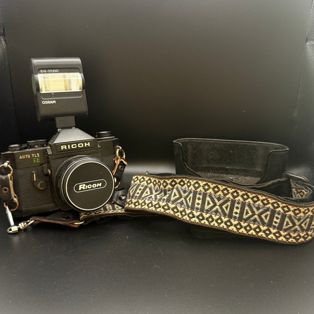 Ricoh‎ Auto TLS EE 35mm SLR Film Camera with Auto Rikenon 50mm f1.7 Lens Flash